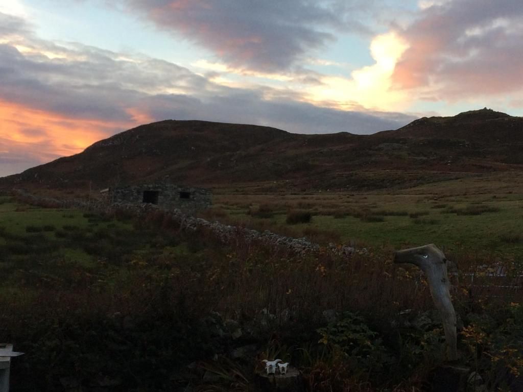 Дома для отпуска Cleggan Farm Holiday Cottages Cleggan-60